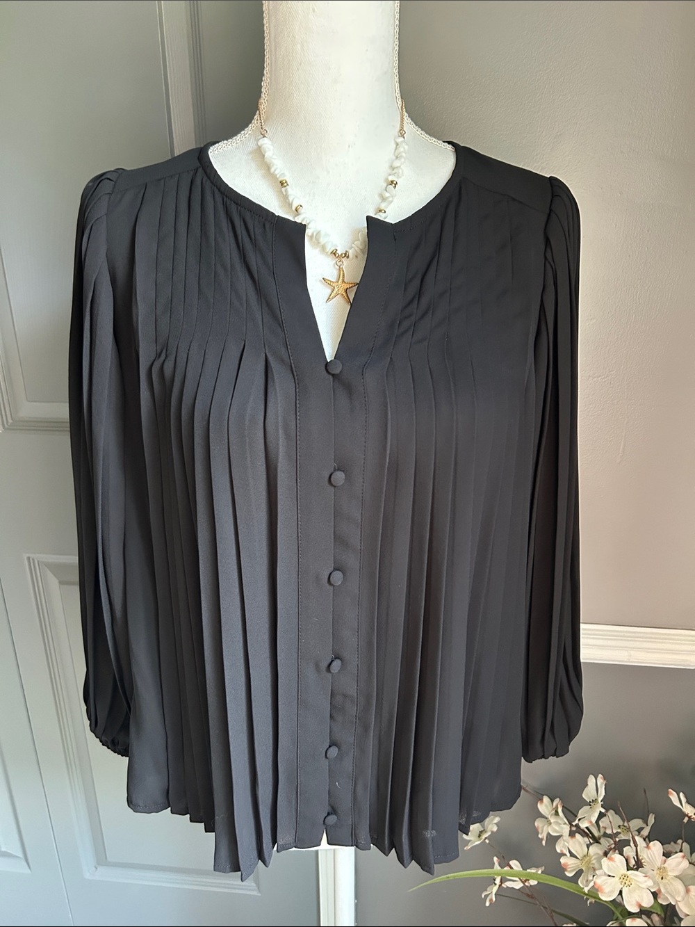 Nine West Black Pleated Button-Front Blouse